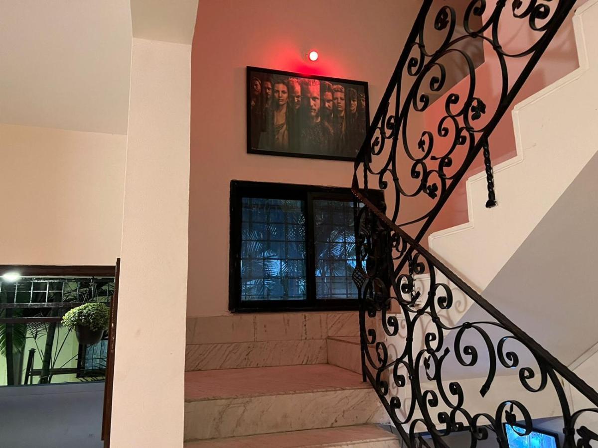 Rostel Backpackers Hostel Pune Exterior foto