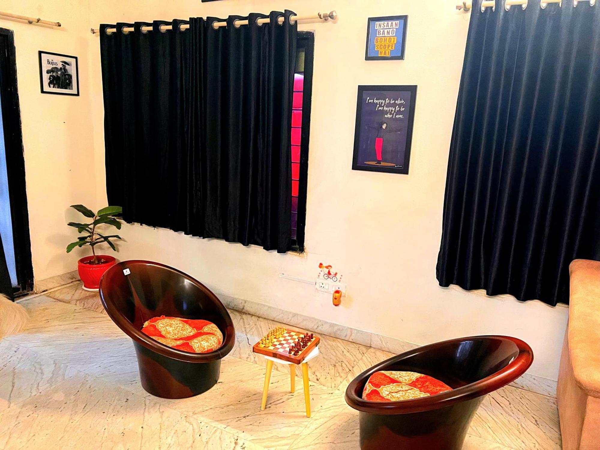 Rostel Backpackers Hostel Pune Exterior foto